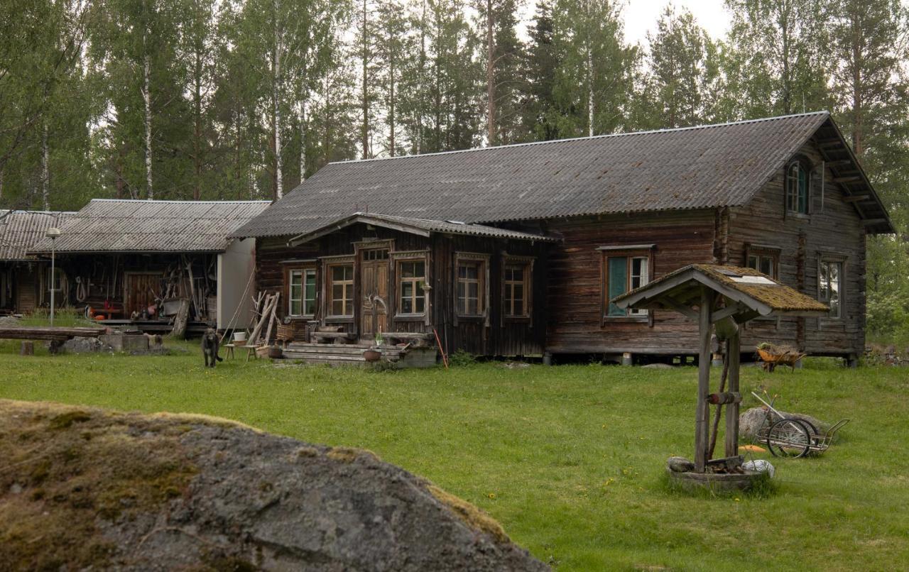 Tarina-Aho Bed & Breakfast Vuonislahti Exterior photo